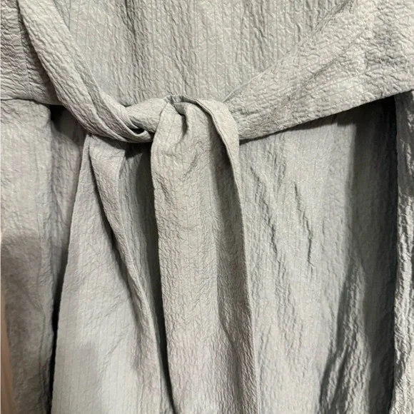 Calvin Klein woman’s size 2 romper light green stretch lightweight- NWT - Picture 3 of 6